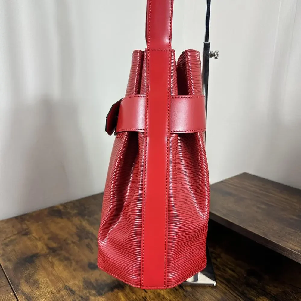Louis Vuitton Vintage Bucket Crossbody Bag Womens Small Red Epi Leather France